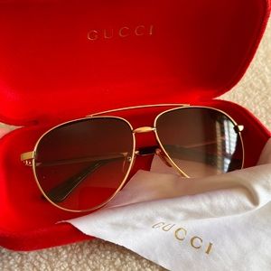Gucci sunglasses aviator gold